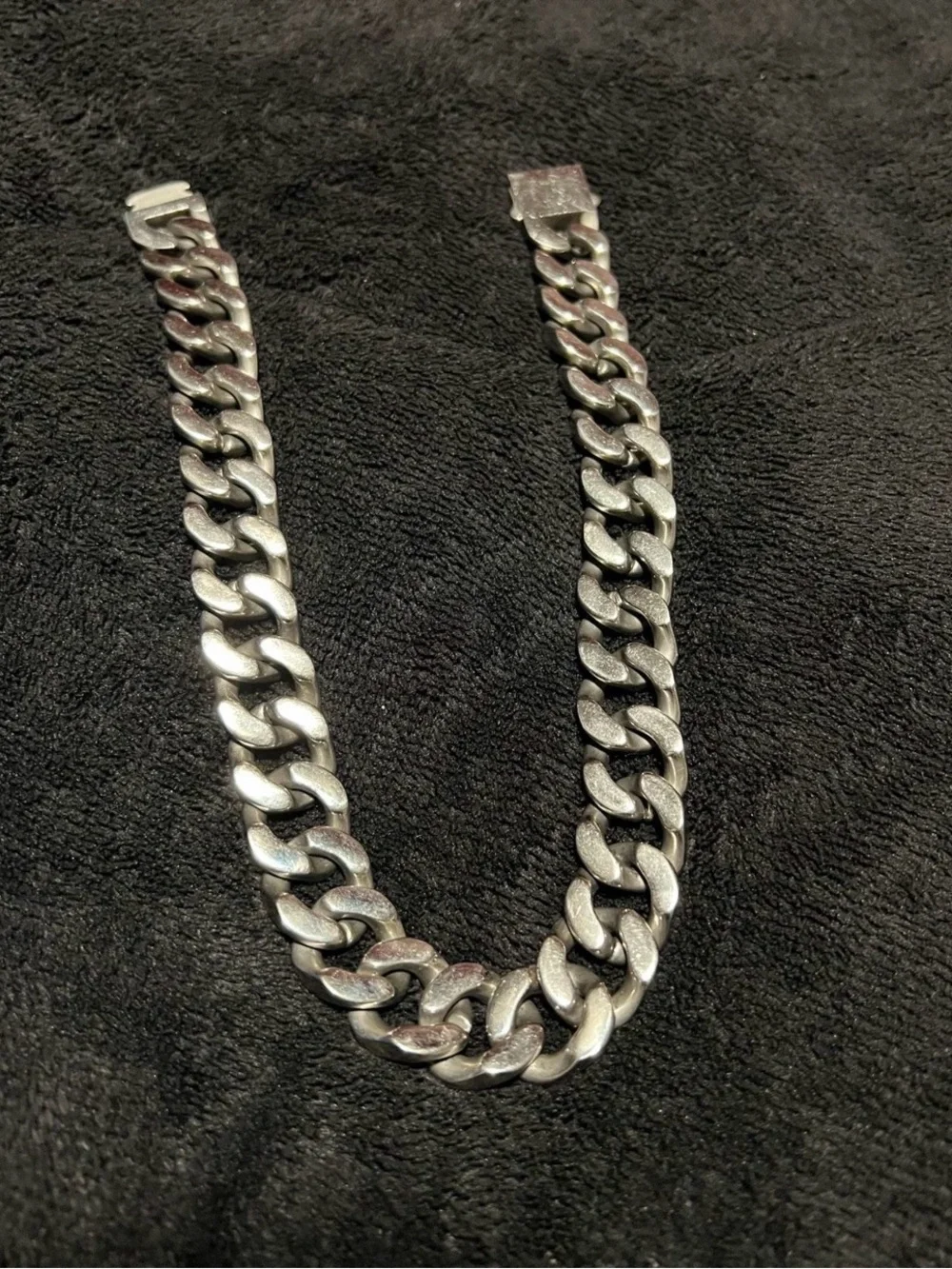 Necklace Riot -unisex Jewelry . Vitaly